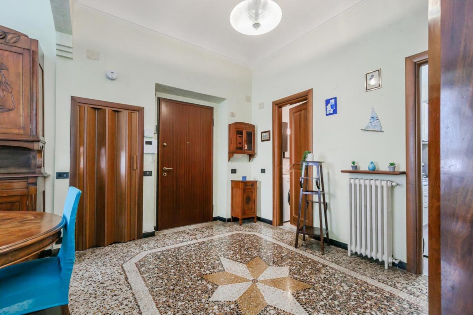 Appartement "Ca Niella" Art And Fun 9 Minutes From The Sea à Savone Extérieur photo
